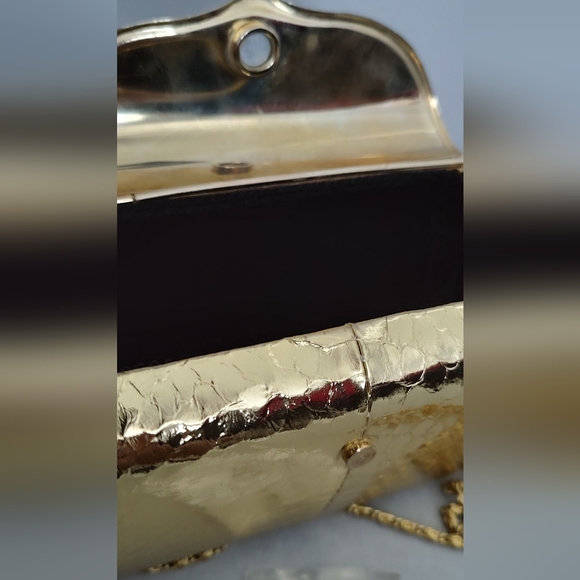 Vintage Metal Purse 6" x 4 " with Faux Diamond Rhinestones Long Chain Color gold - Picture 9 of 16